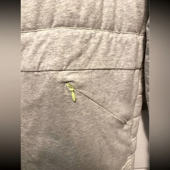 Lululemon Reversible Puffer Jacket - Picture 5 of 10